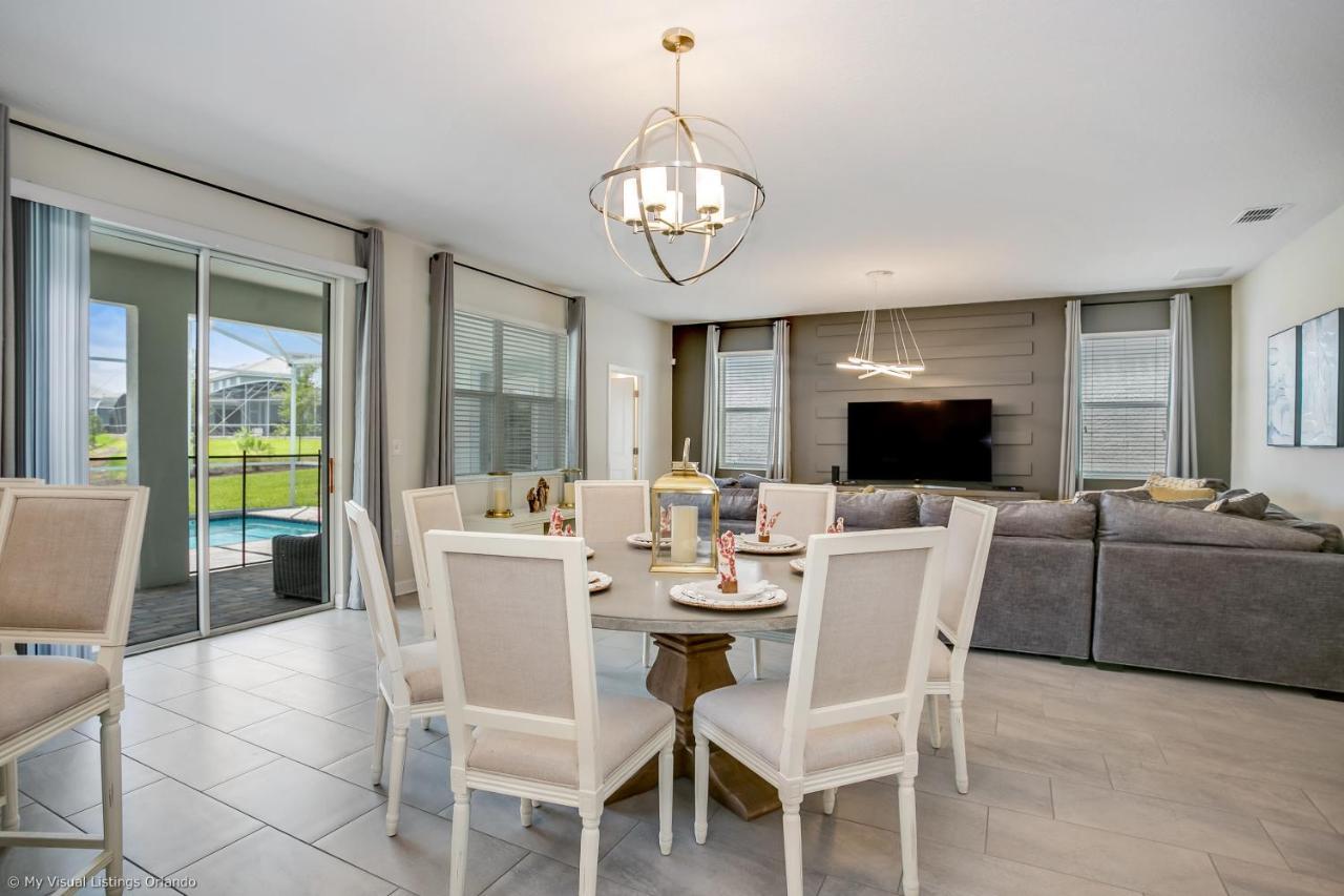 Contemporary Home W Private Pool& Spa Davenport Zewnętrze zdjęcie